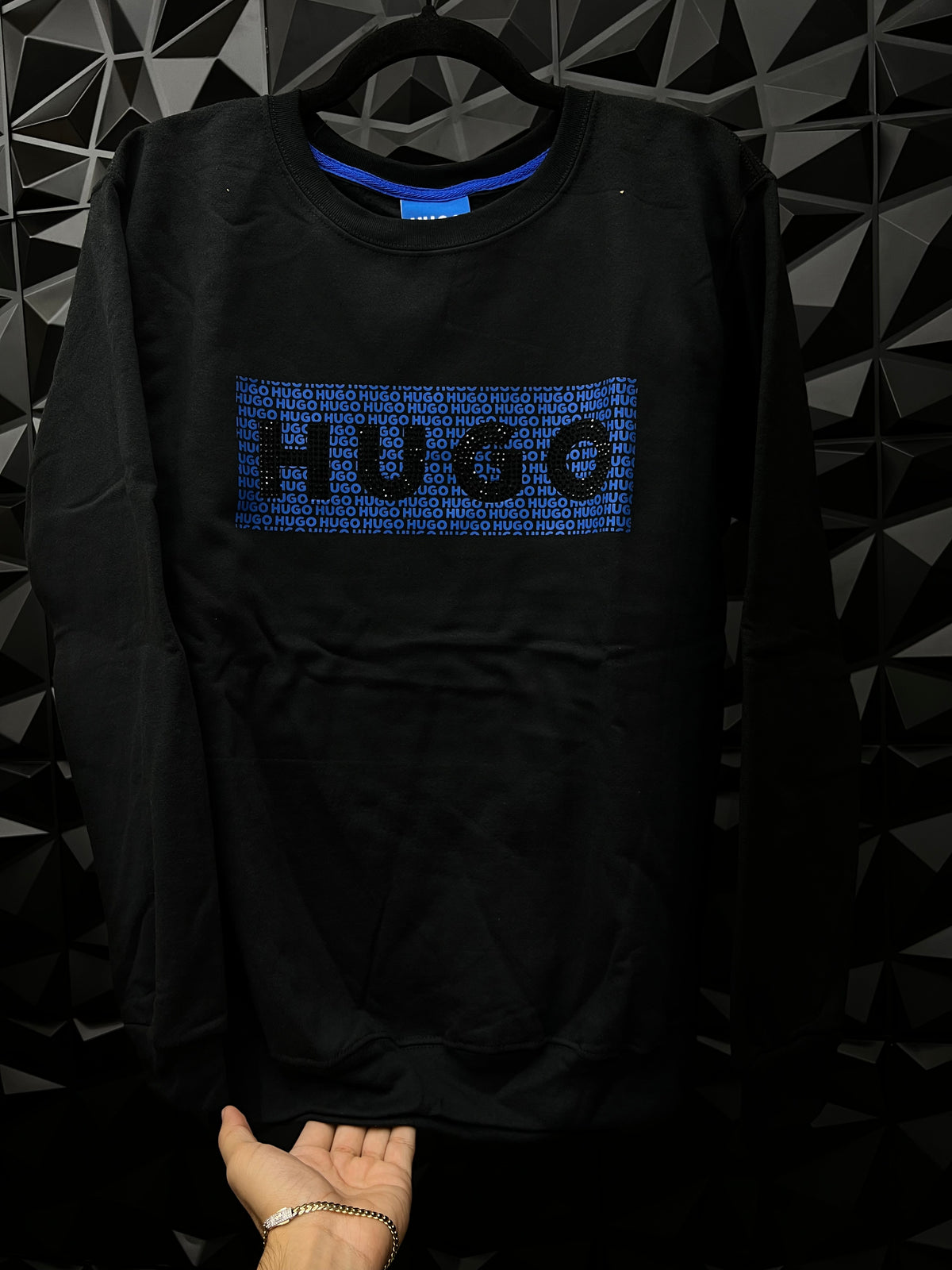 Sudadera Hugo sin gorro